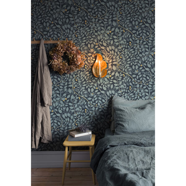 Kirke Blue Leafy Vines Wallpaper