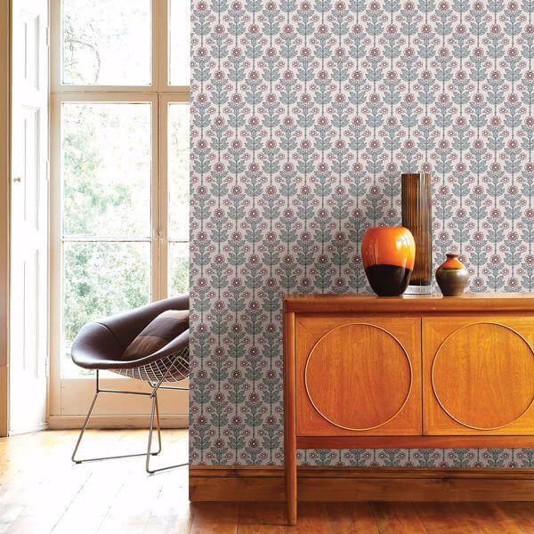 Aya Eggshell Floral Wallpaper