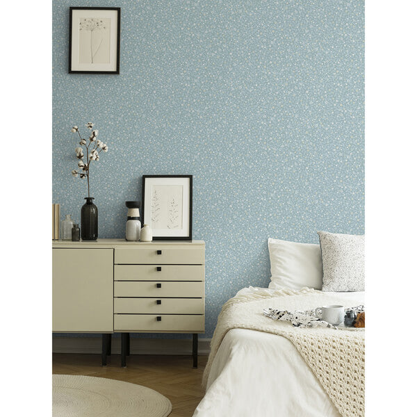 Hummelvik Blue Daisy Trail Wallpaper