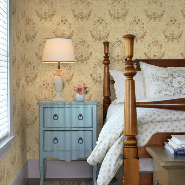 Georgiana Red Tearose Wallpaper