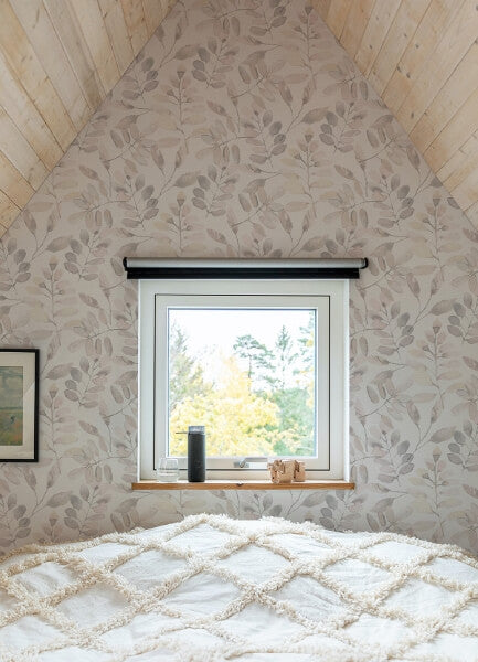 Pinnate Blush Leaves Wallpaper