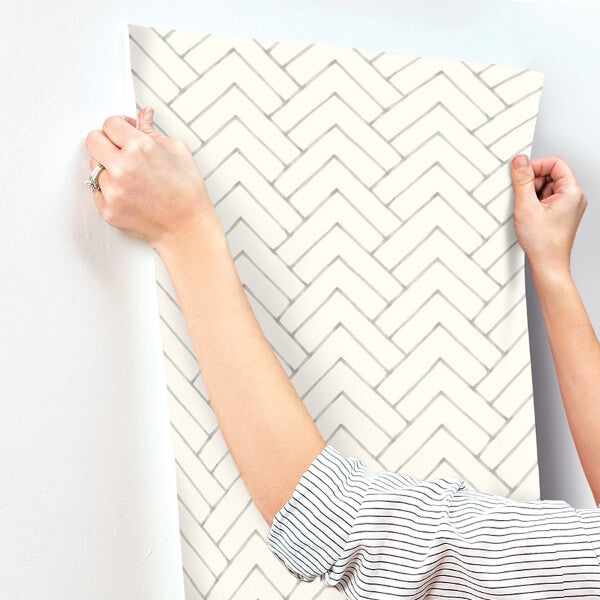 Oswin Grey Tiered Herringbone Wallpaper