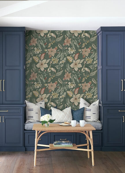 Crestwood Sea Green Crowned Crane Wallpaper