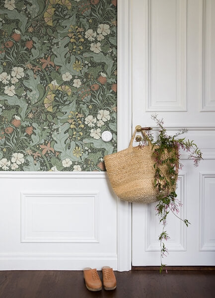 Elise Green Nouveau Gardens Wallpaper