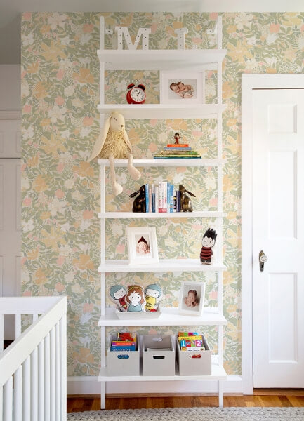 Midsommar Pastel Floral Medley Wallpaper