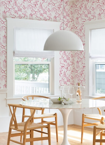 Serena Raspberry Chinoiserie Wallpaper