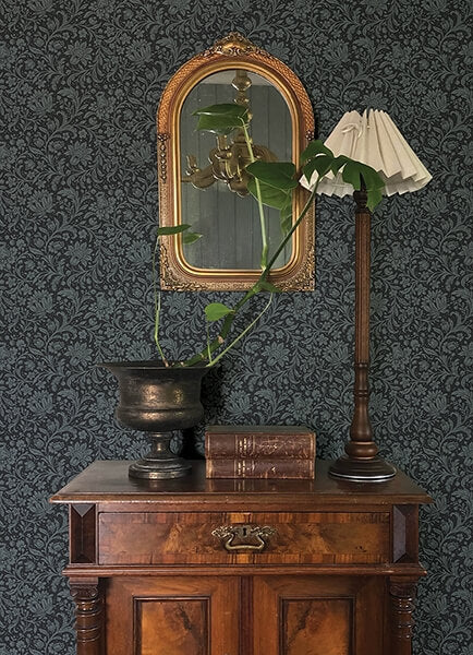 Hague Dark Blue Floral Trail Wallpaper