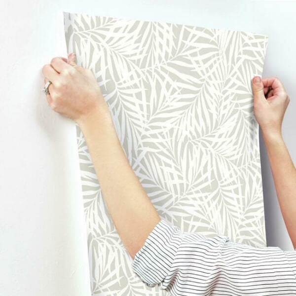 Oahu Fronds Cream & Off White Wallpaper