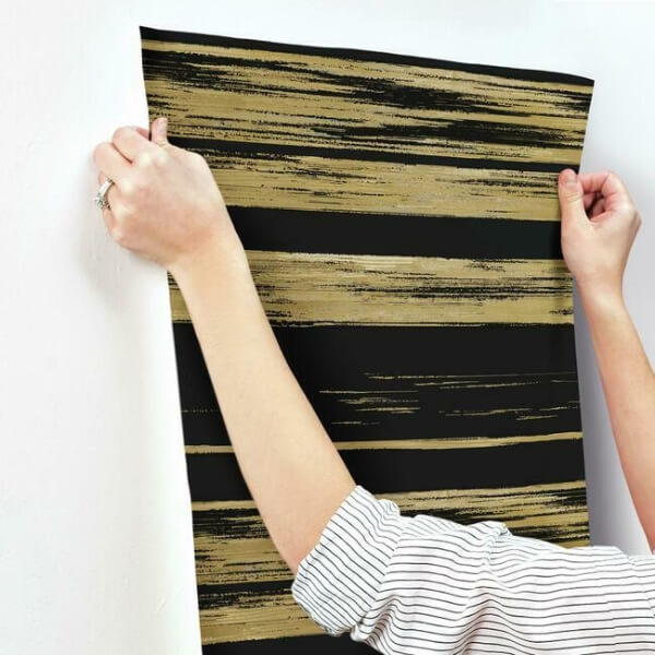 Horizontal Dry Brush Black & Gold Wallpaper