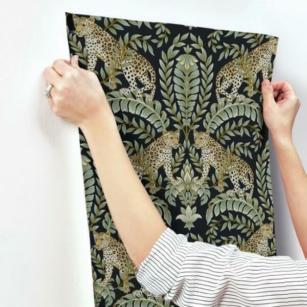 Jungle Leopard Black & Green Wallpaper