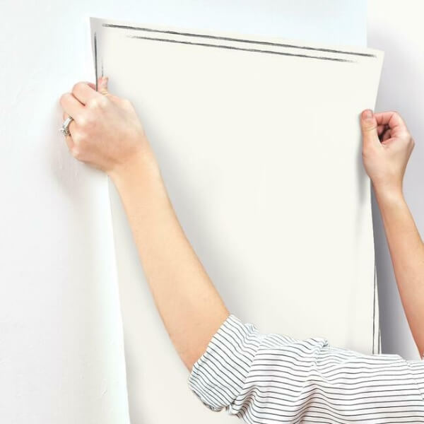 Hopscotch Inverse White Wallpaper