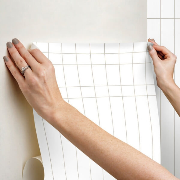 Linear Gridwork Linen on White Wallpaper