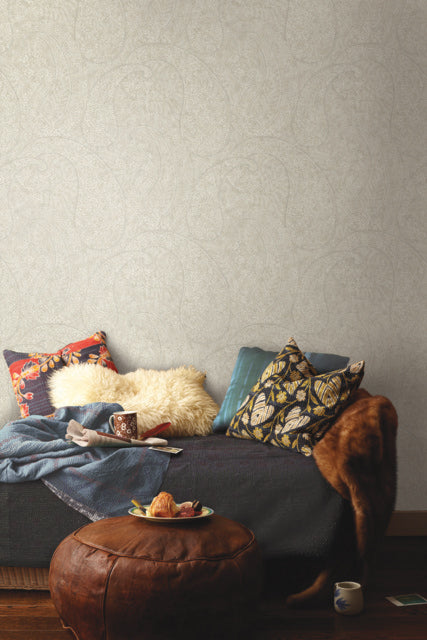 Off White Kashmir Dreams Paisley Wallpaper