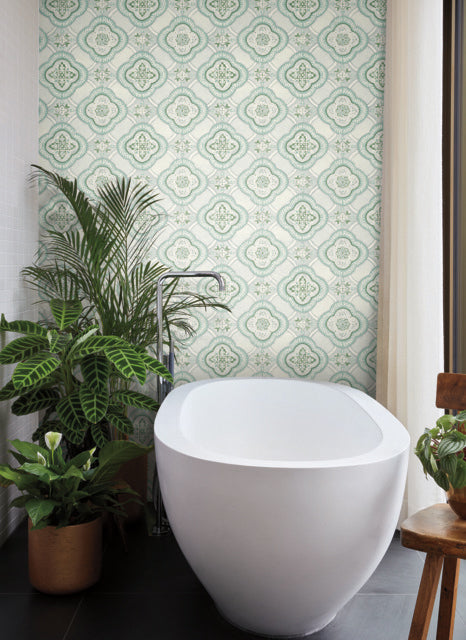 Blue/Grey Garden Trellis Rain Wallpaper