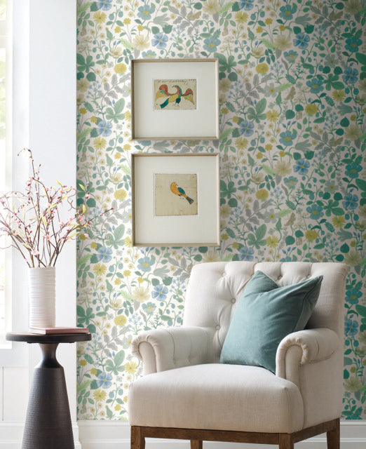 White/Green Strawberry Fields Wallpaper