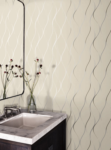 Beige/Silver/Gold Wavy Stripe Wallpaper
