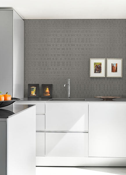 Paititi Sterling Geometric Trellis Wallpaper