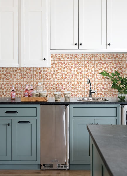 Izeda Coral Floral Tile Wallpaper