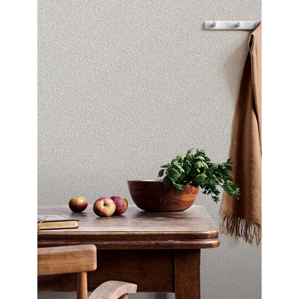 Anna Light Grey Fern Trail Wallpaper
