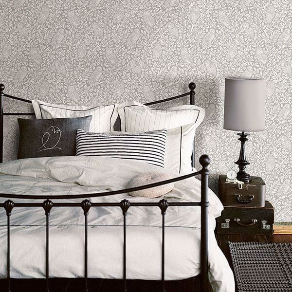 Parliament Light Grey Owl Wallpaper