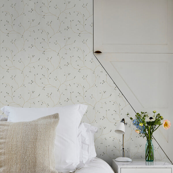 Rosehip Cream Trails Wallpaper