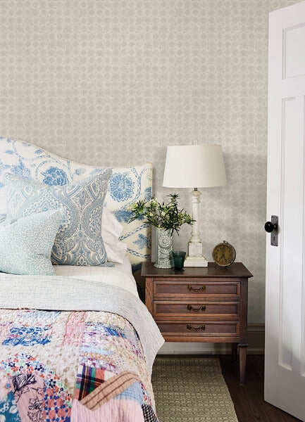 Button Block Light Grey Geometric Wallpaper