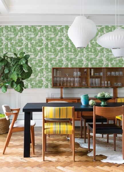 Giulietta Green Painterly Geometric Wallpaper