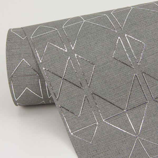 Paititi Sterling Diamond Trellis Wallpaper