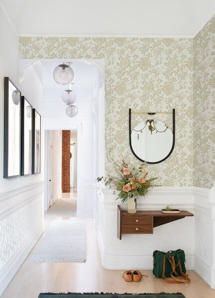 Helen Gold Floral Trail Wallpaper
