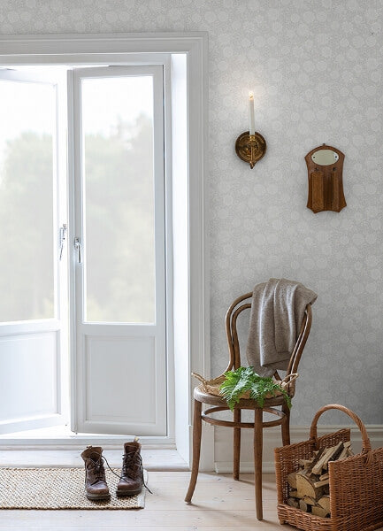 Lizette Light Grey Charming Floral Wallpaper
