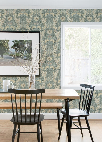 Ojvind Light Blue Floral Ogee Wallpaper