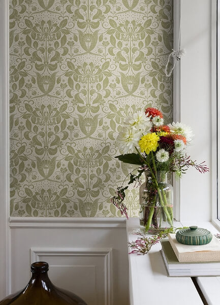Berit Olive Floral Crest Wallpaper