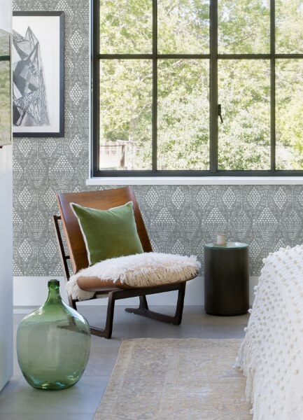 Grady Grey Dotted Geometric Wallpaper