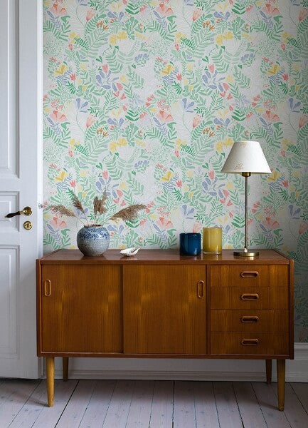 Brittsommar Light Green Woodland Floral Wallpaper