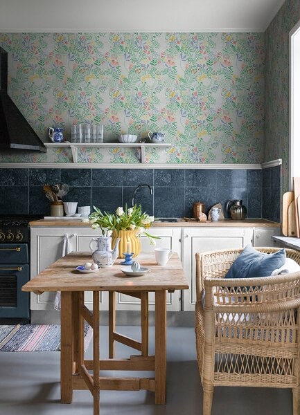 Brittsommar Light Green Woodland Floral Wallpaper