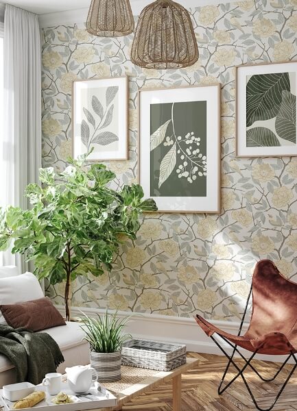 Bernadina Light Yellow Rosebush Wallpaper