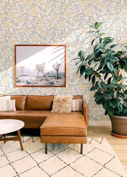 Bernadina Light Yellow Rosebush Wallpaper