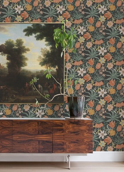Cecilia Black Tulip and Daffodil Wallpaper