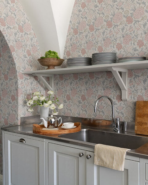 Cray Pink Floral Trail Wallpaper