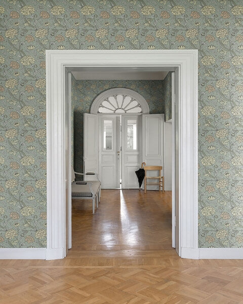 Cray Light Blue Floral Trail Wallpaper