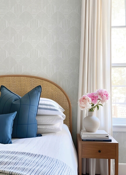 Meyberg Silver Geometric Wallpaper