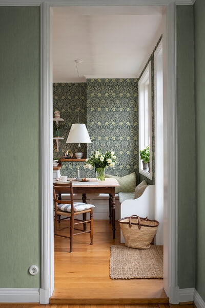 Oxford Union Sea Green Floral Vines Wallpaper
