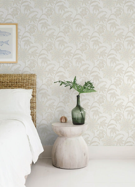 Star Flower Beige Floral Trail Wallpaper