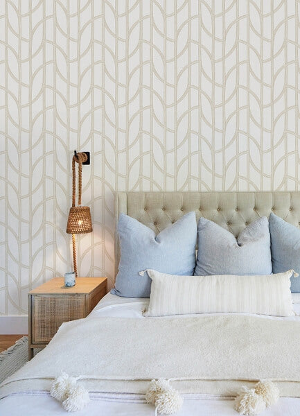 Salvo Gold Curved Contours Wallpaper