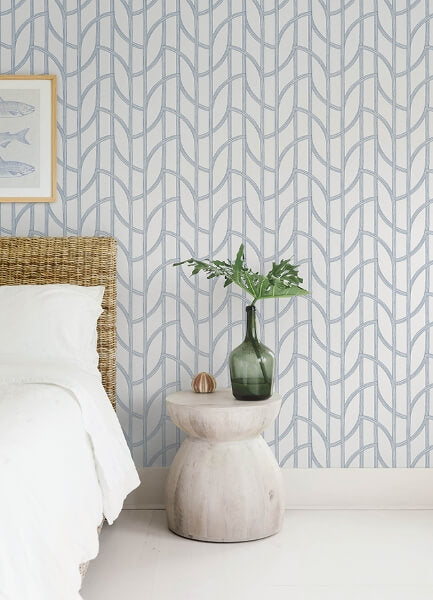 Salvo Navy Curved Contours Wallpaper