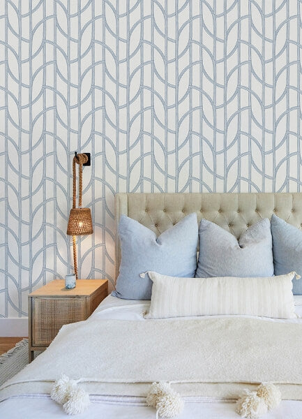Salvo Navy Curved Contours Wallpaper