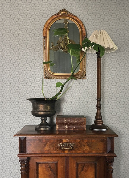 Tillie Grey Diamond Floral Wallpaper