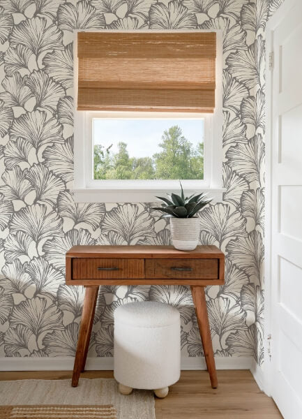 Kyoto Charcoal Ginkgo Leaf Wallpaper