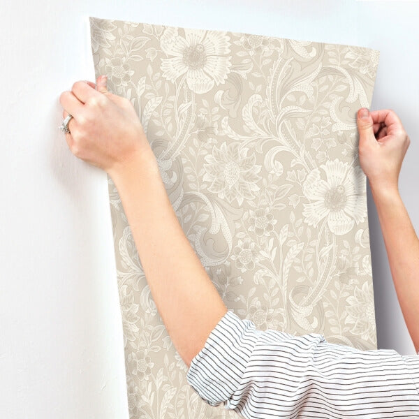 Liora Beige Floral Trail Wallpaper