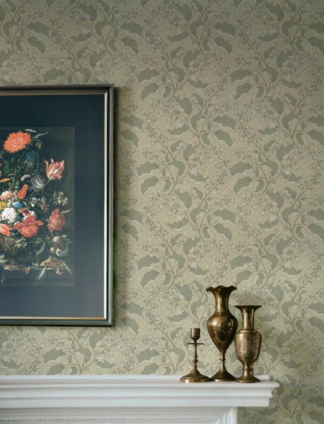 Syren Light Green Dainty Floral Wallpaper